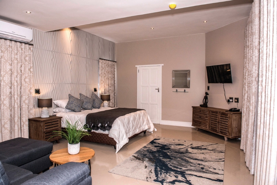 Commercial Property for Sale in Long Acres Country Estate Western Cape